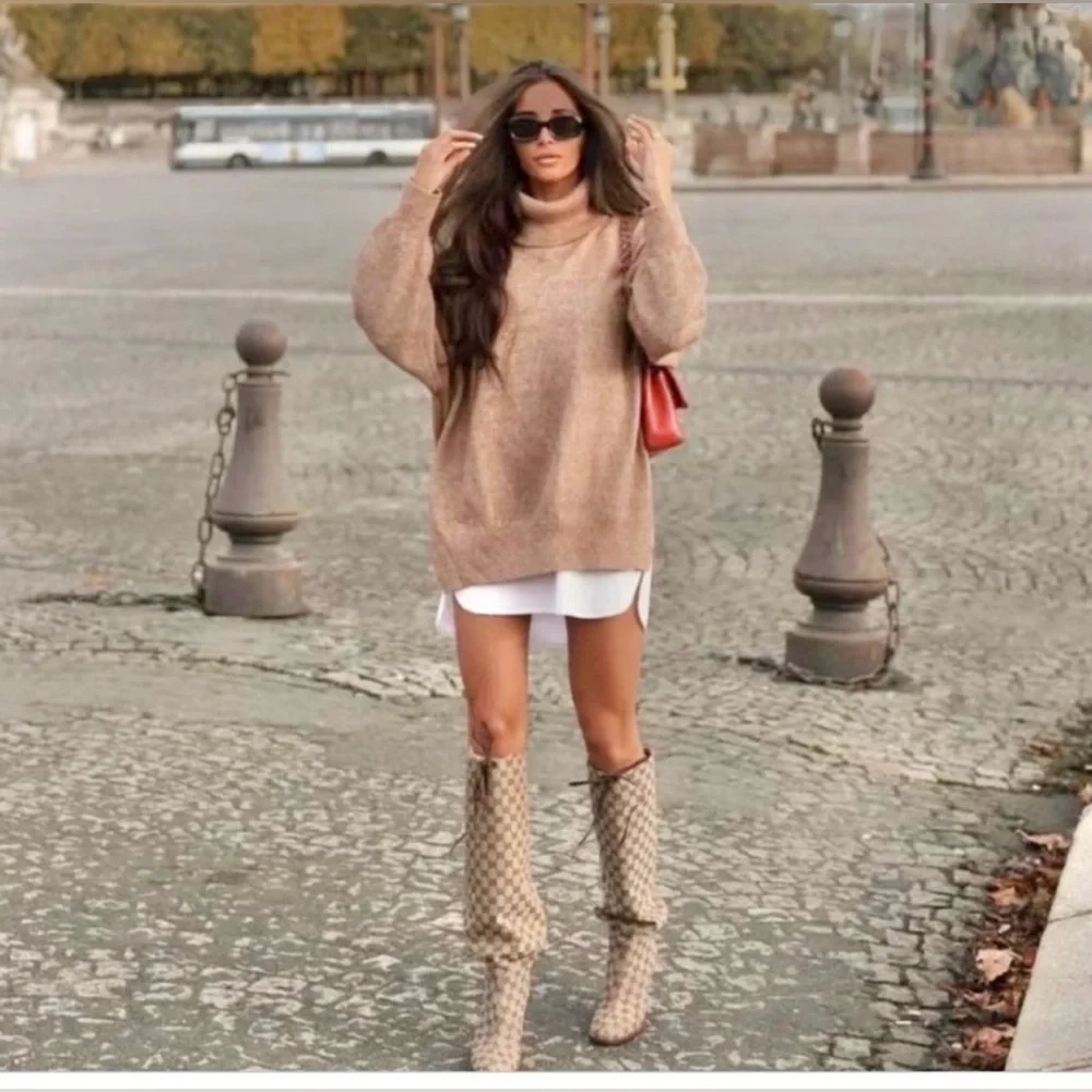 Gucci Beige GG Monogram Knee-High Boots - Picture 8 of 10